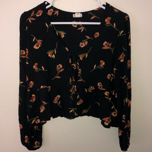 Billabong Tops - Billabong Dark Floral Flounce Long Sleeve Peasant Top